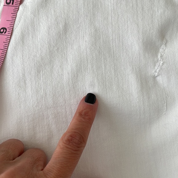 Frame distresses white jeans - Picture 8 of 8